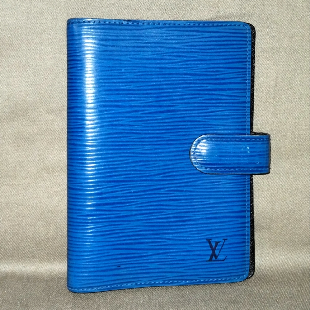 LOUIS VUITTON BLUE EPI LEATHER PLANNER/POCKETBOOK/ORGANIZER 6" x 4" ~ AUTHENTIC - Picture 4 of 12